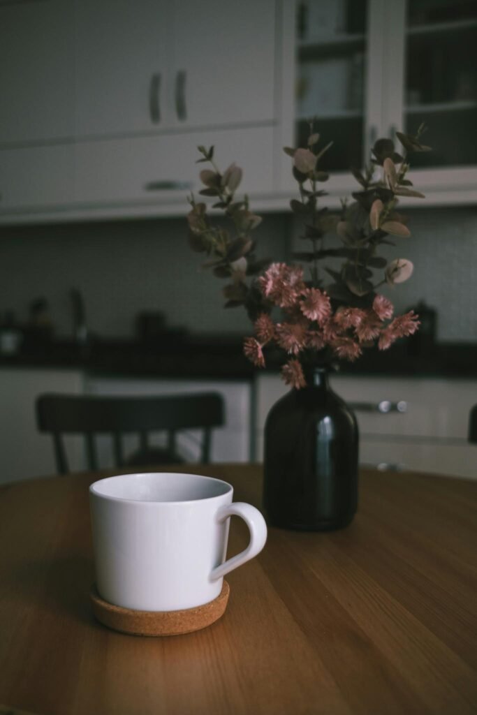 Decor ideas for a kitchen table: Coasters